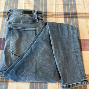 Abercrombie & Fitch Simone High Rise Supper Skinny Light Blue Jeans SZ 8